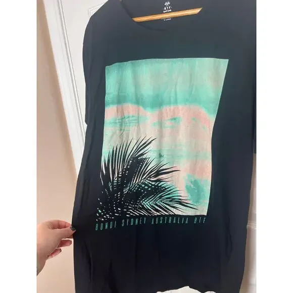 Men's Graphic T-Shirt BTF Between The Flags Bondi Beach Sydney Australia Size XL - Picture 4 of 7